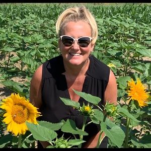 Meet your Posher, Darla